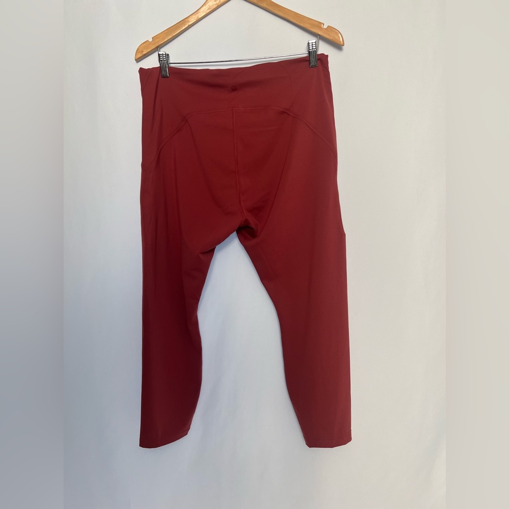 NWOT / Lululemon InStill High-Rise Tight 25" - Picture 3 of 8